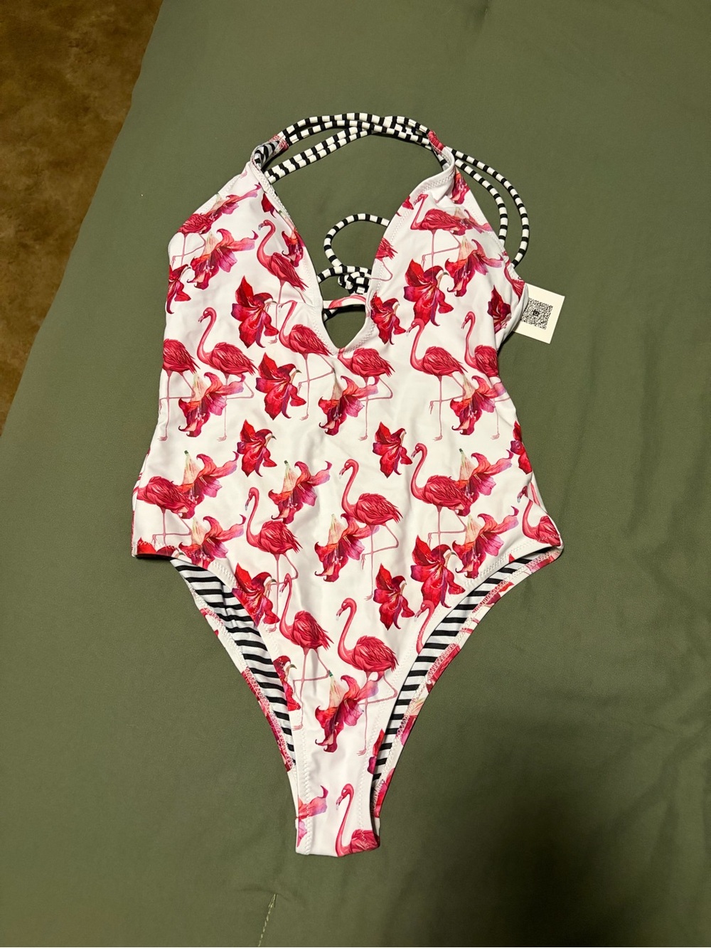 Cupshe Pink Flamingo One-Piece Swimsuit